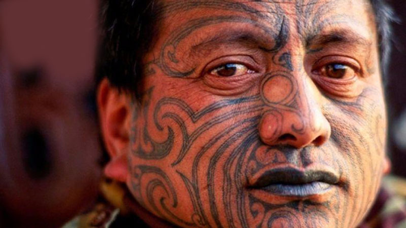 Xăm maori như thổ dân